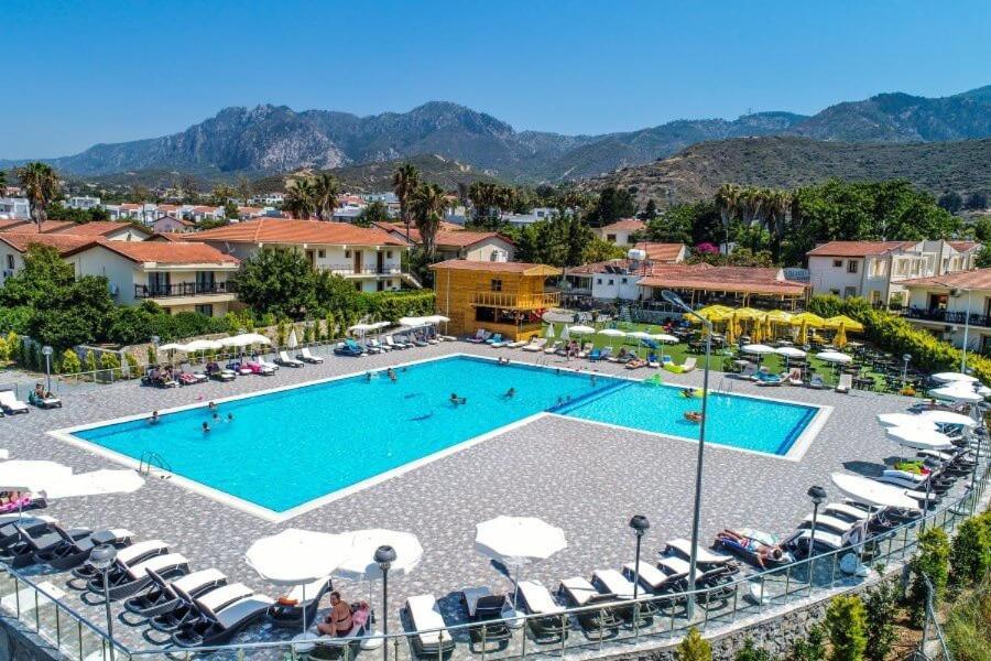 Riverside Garden Resort & Suna'S Beach Club Krini Экстерьер фото