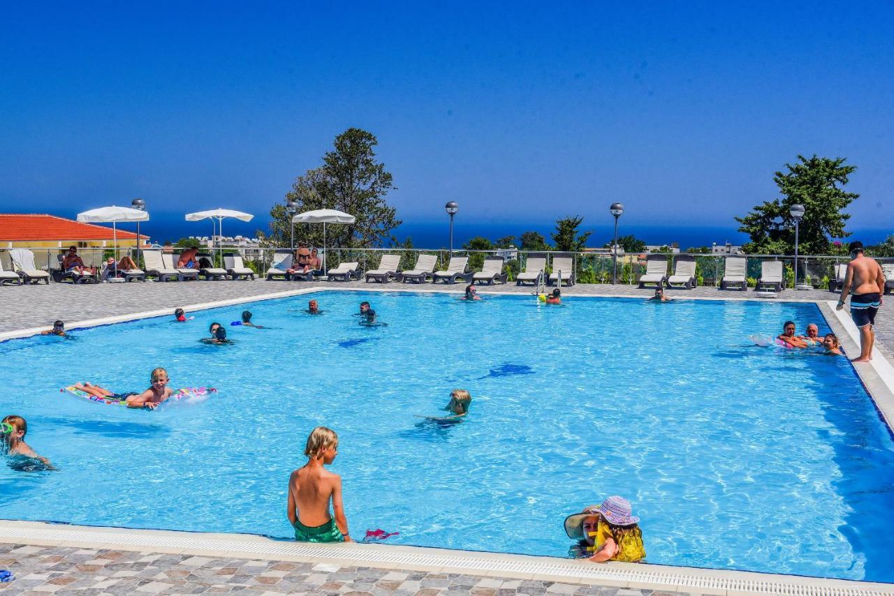 Riverside Garden Resort & Suna'S Beach Club Krini Экстерьер фото